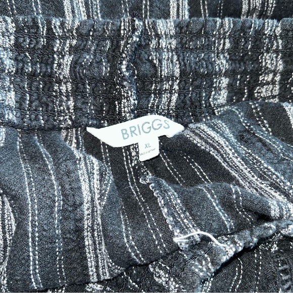 Briggs New York Black and Gray Striped High Waist Shorts - Picture 4 of 6